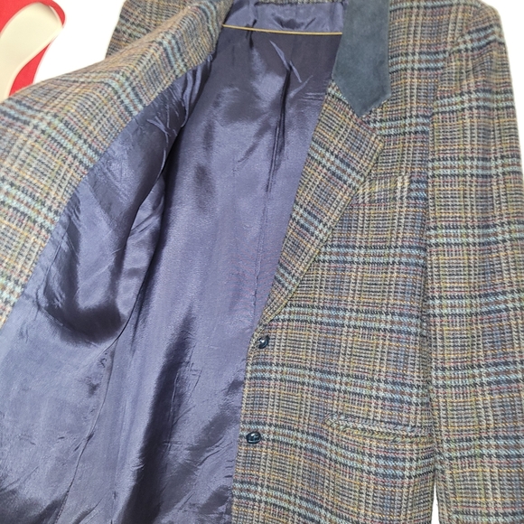 Brandon Thomas sports jacket - Picture 3 of 4
